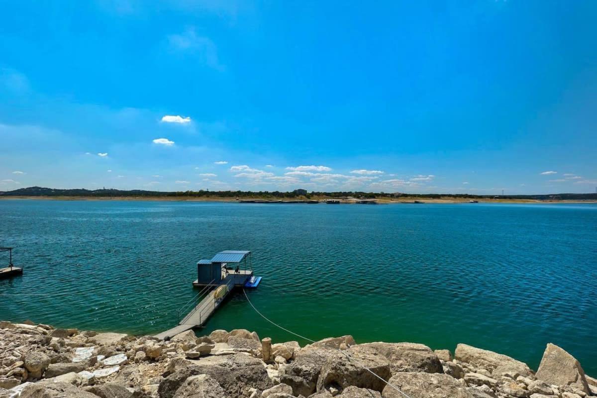 Atlantis On Lake Travis Pool Hot Tub Dock Villa Leander Exterior foto